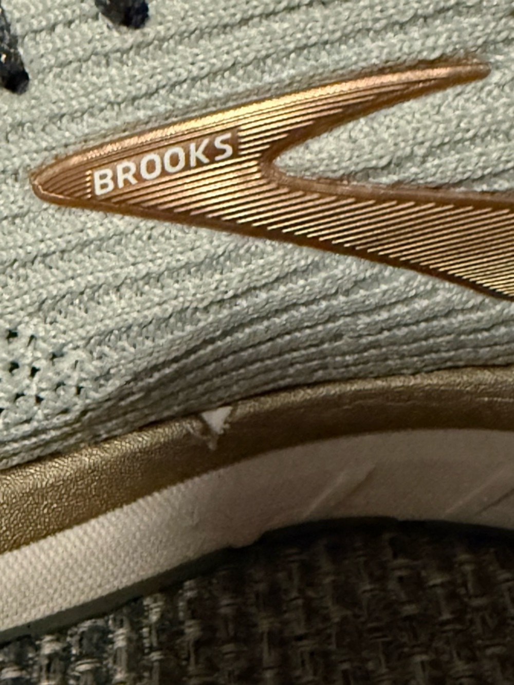 Brooks Revel Shoes Women’s size 9 - Picture 6 of 7